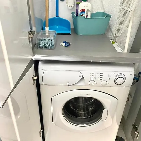 Happy Na Rocha 1 アパート ポルティマン